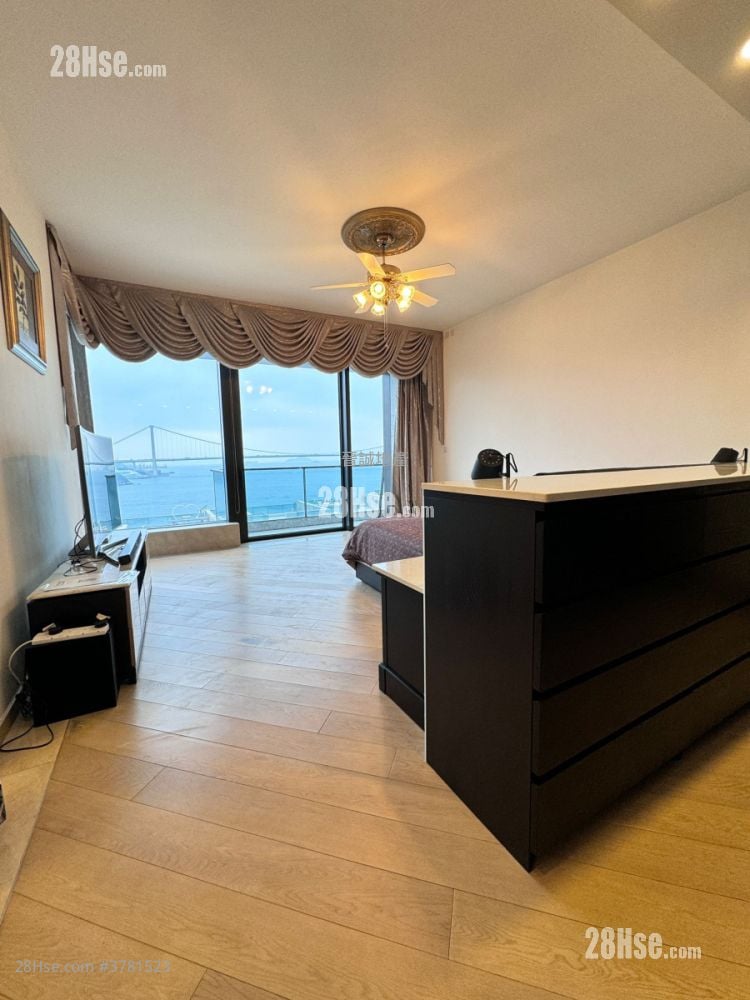 星岸 售盘 5+ 房 , 4 浴室 2,431 平方尺