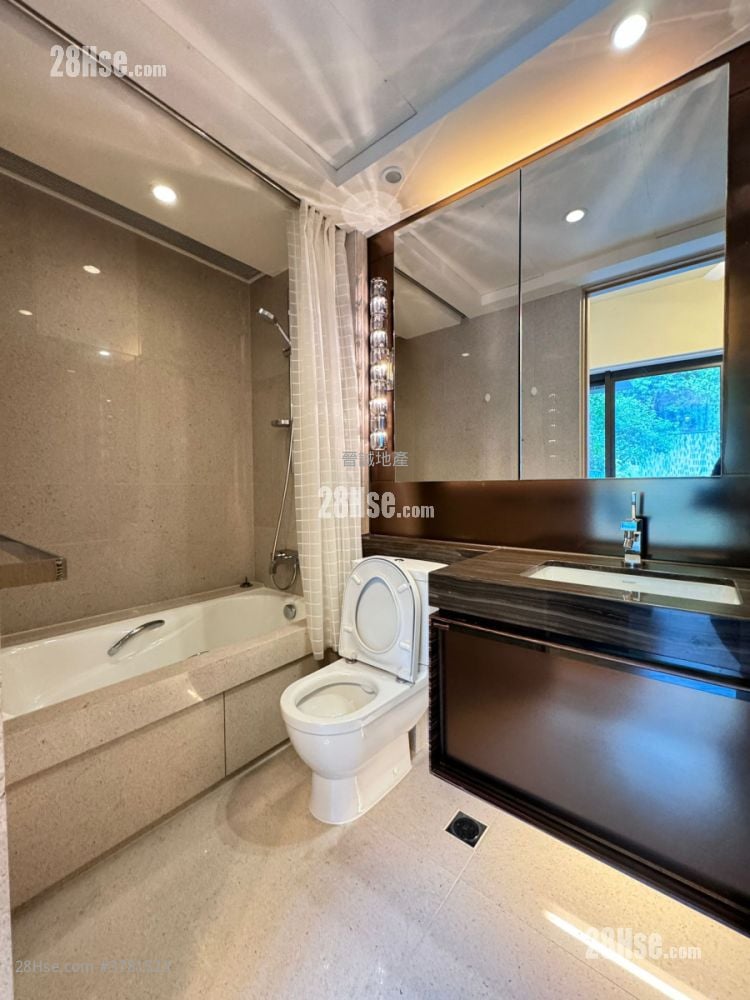 星岸 售盘 5+ 房 , 4 浴室 2,431 平方尺