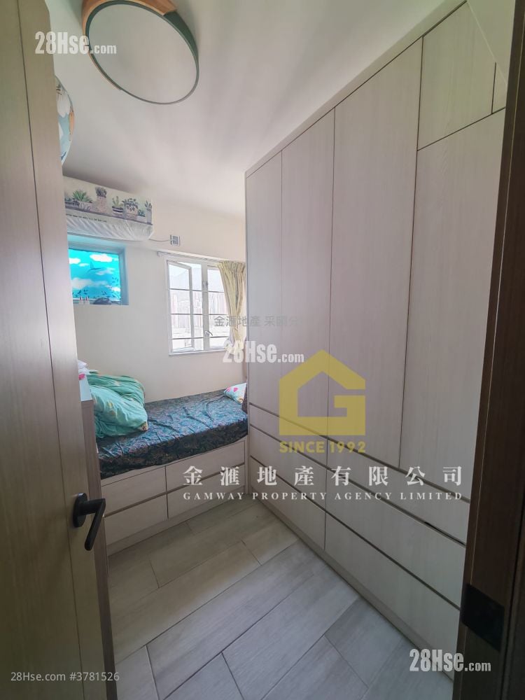 采颐花园 售盘 3 房 , 2 浴室 588 平方尺