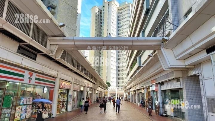 采颐花园 售盘 3 房 , 2 浴室 588 平方尺