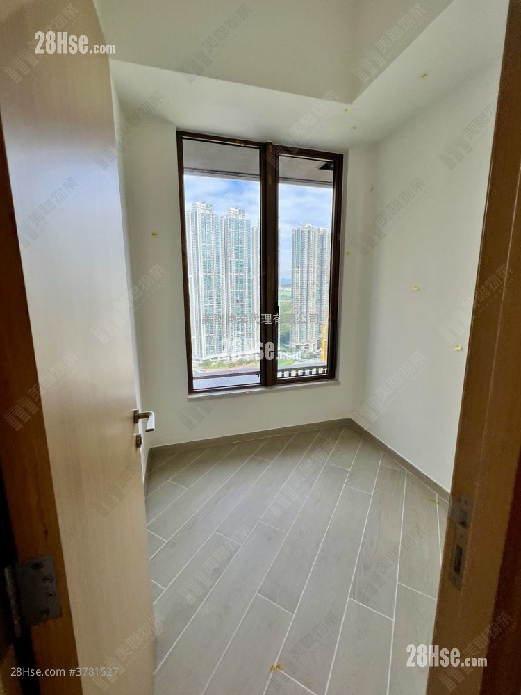 LP10 售盘 2 房 , 1 浴室 484 平方尺