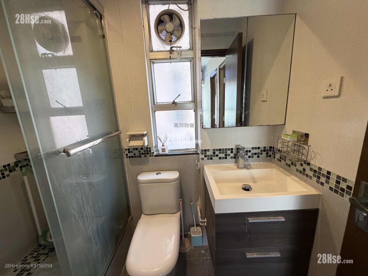 太湖花园 售盘 2 房 , 1 浴室 355 平方尺