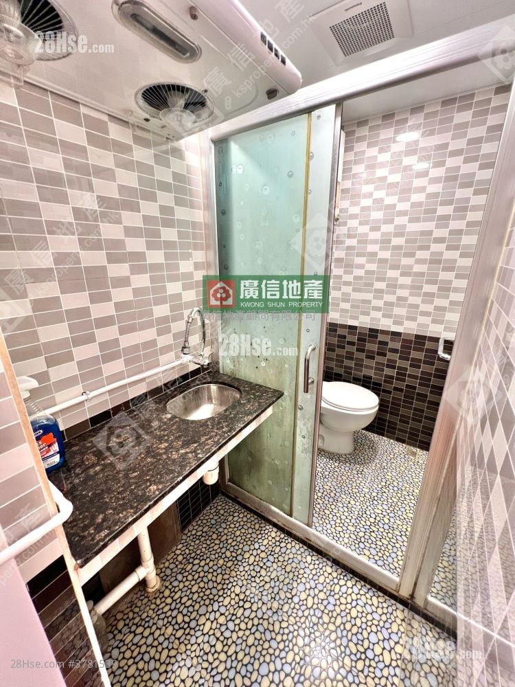 Lee Man Building Rental 1 Bedroom , 1 Bathroom 150 ft²