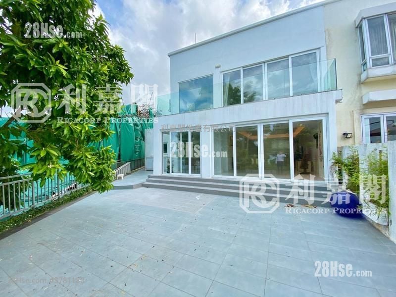 Pik Sha Garden Sell 3 Bedrooms , 2 Bathrooms 1,438 ft²