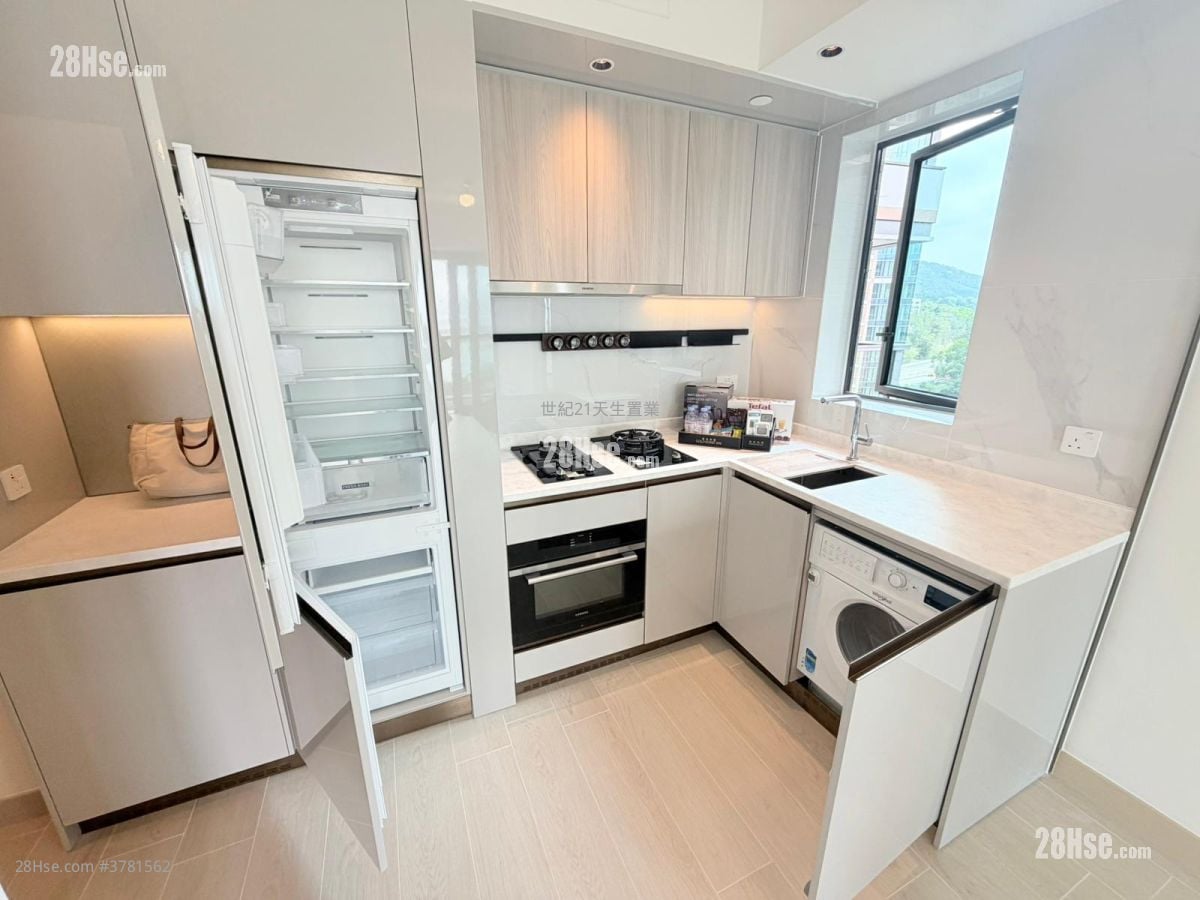 黄金海湾 租盘 2 房 , 1 浴室 545 平方尺