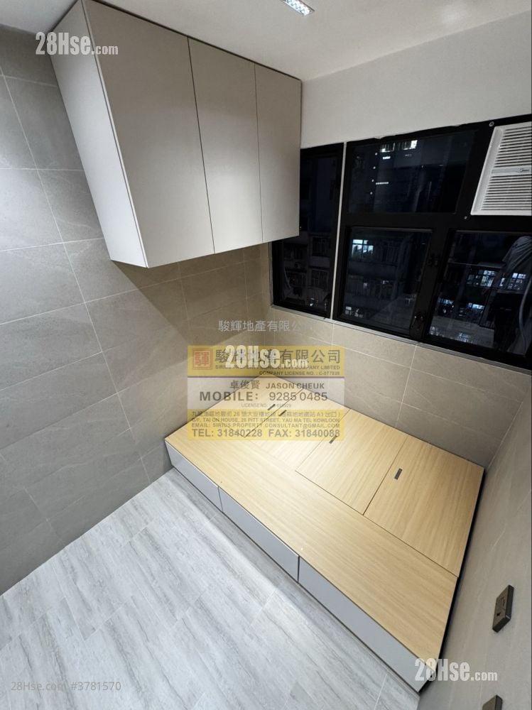 Pak Cheung Building Rental Studio , 1 Bathroom 150 ft²