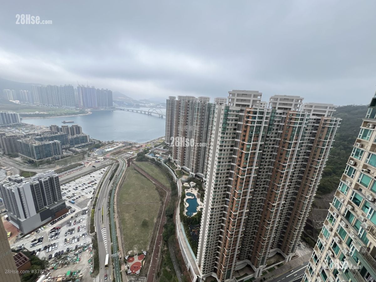 Metro Town Rental 2 Bedrooms , 1 Bathroom 492 ft²