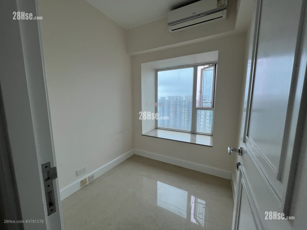 Metro Town Rental 2 Bedrooms , 1 Bathroom 492 ft²