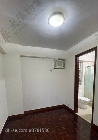 黄埔花园 租盘 3 房 714 平方尺