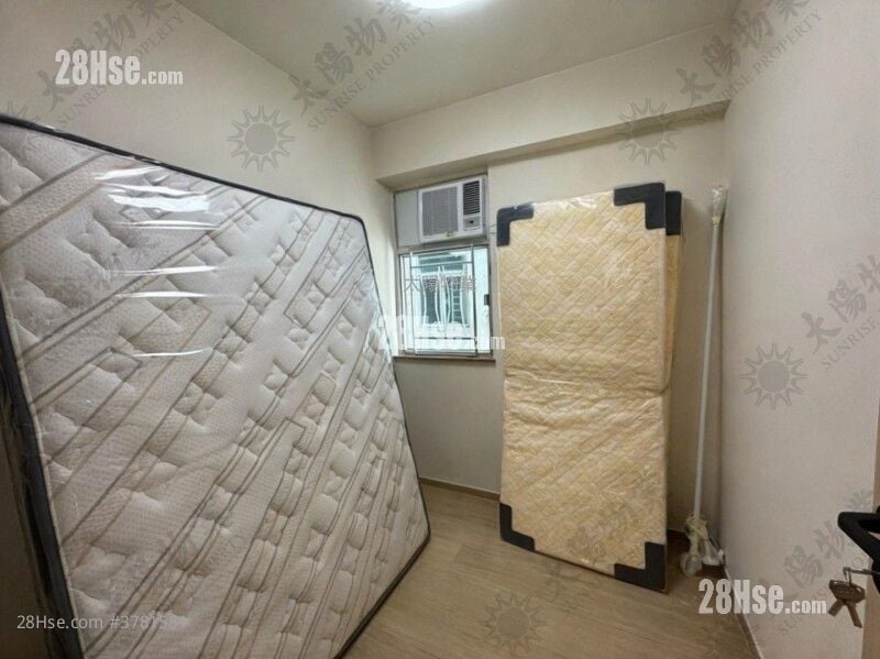 Whampoa Garden Sell 3 Bedrooms 617 ft²