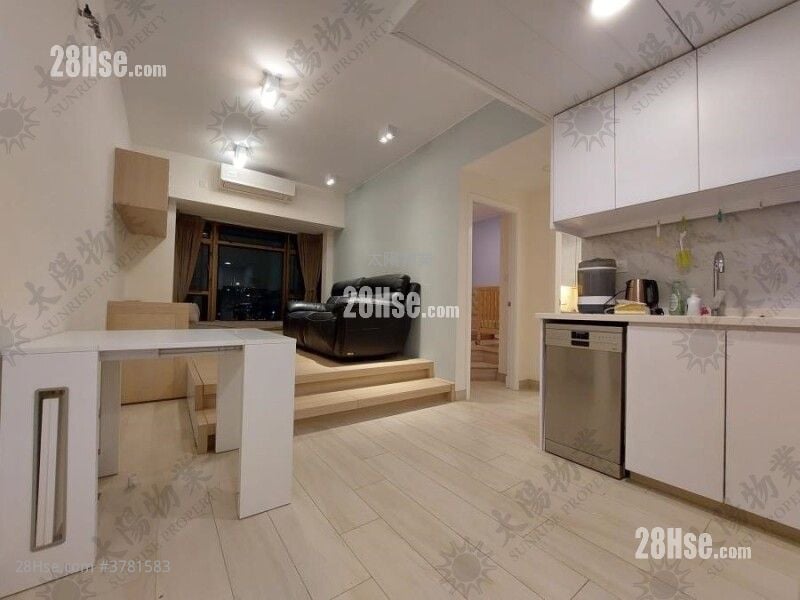 Royal Peninsula Rental 1 Bedroom 492 ft²