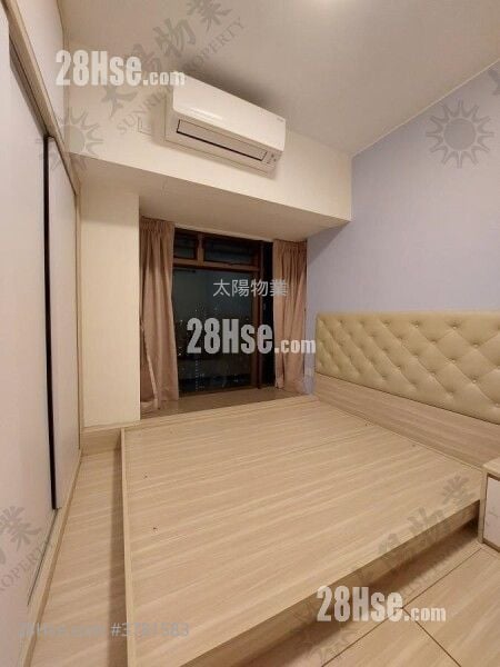 Royal Peninsula Rental 1 Bedroom 492 ft²