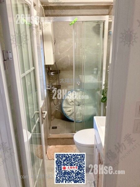 Chee Shing Building Sell 2 Bedrooms 274 ft²