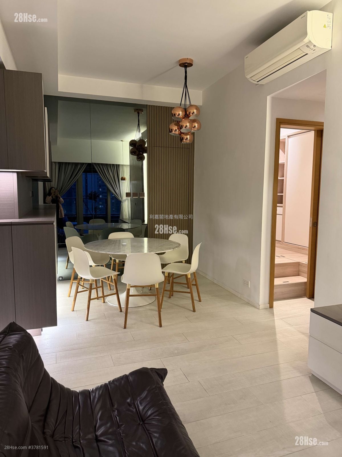 The Wings Rental 3 Bedrooms , 2 Bathrooms 694 ft²