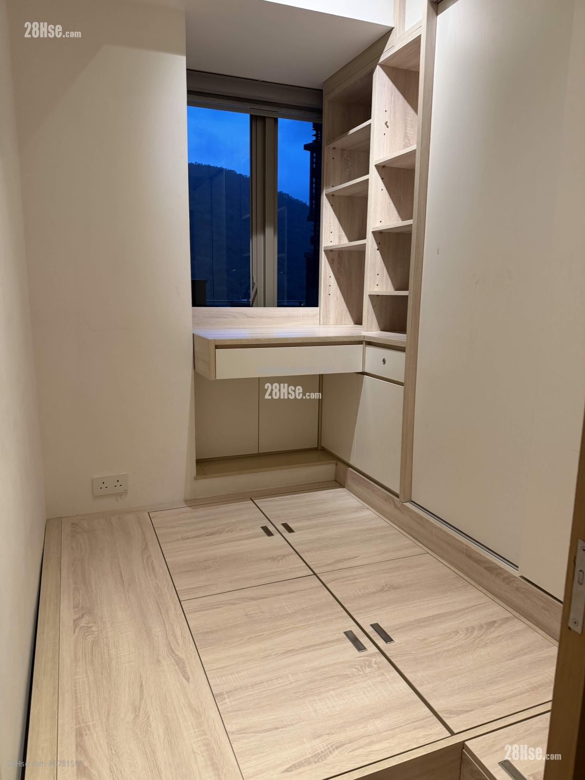 The Wings Rental 3 Bedrooms , 2 Bathrooms 694 ft²