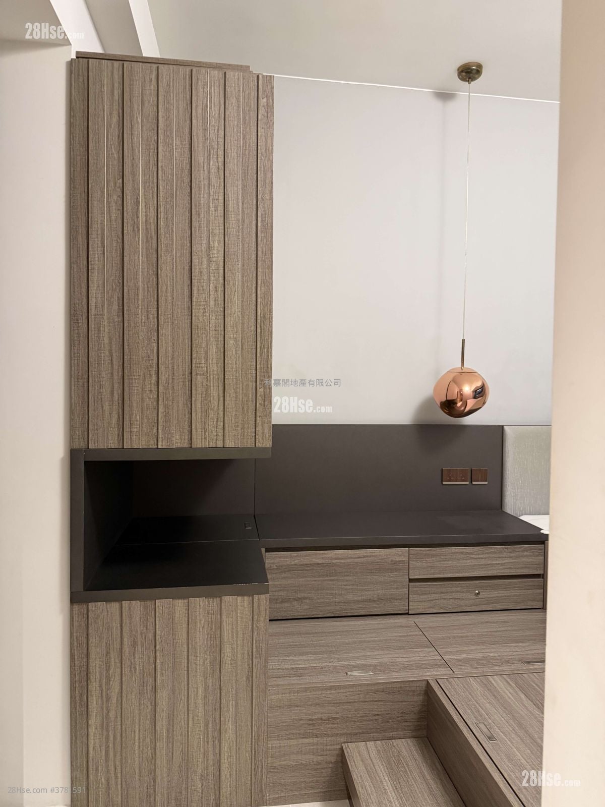 The Wings Rental 3 Bedrooms , 2 Bathrooms 694 ft²