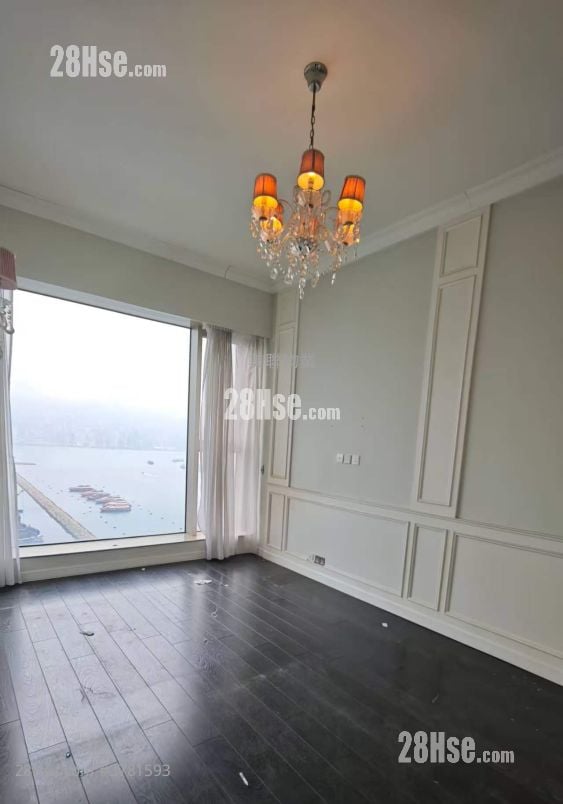 一号银海 售盘 3 房 963 平方尺