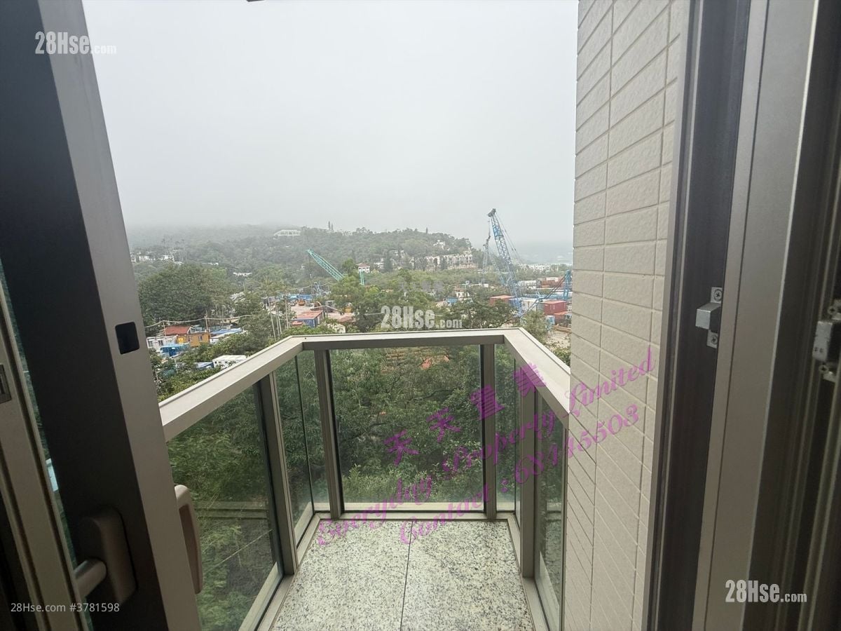 The Mediterranean Rental 2 Bedrooms , 1 Bathroom 668 ft²