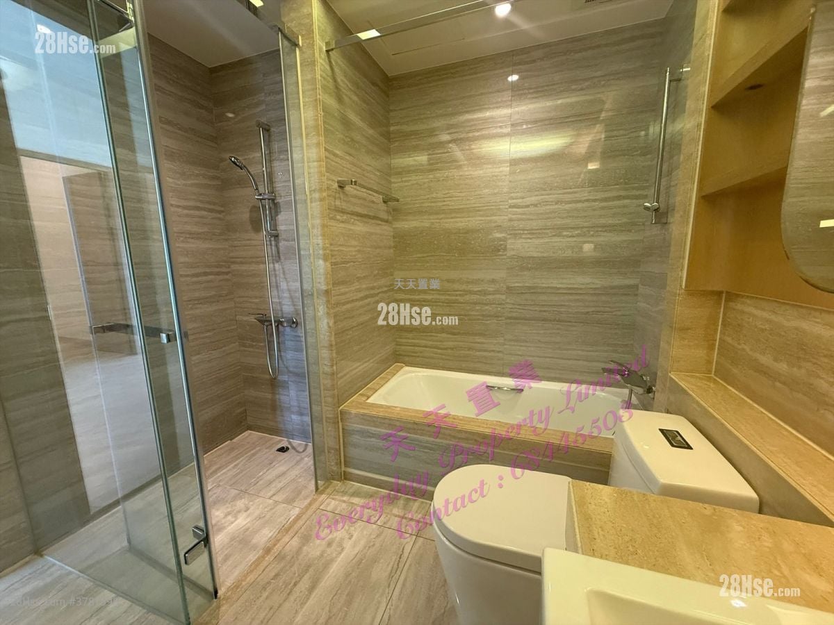 The Mediterranean Rental 2 Bedrooms , 1 Bathroom 668 ft²