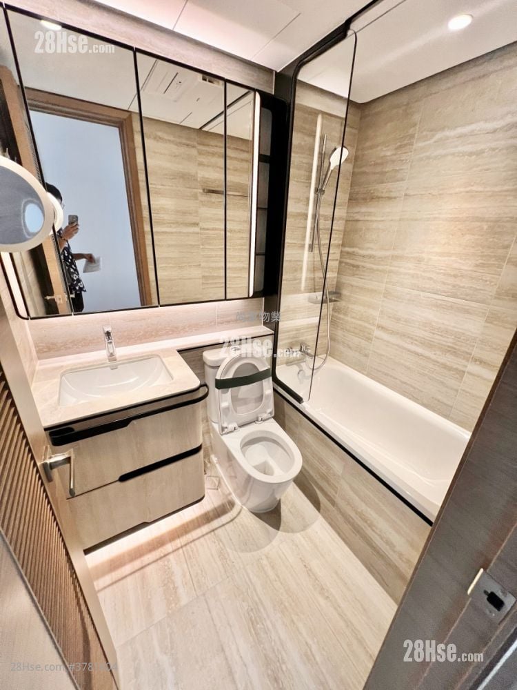 滙都 租盘 2 房 , 1 浴室 447 平方尺