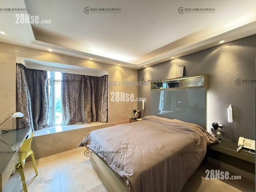 比华利山别墅 售盘 5+ 房 , 4 浴室 2,475 平方尺