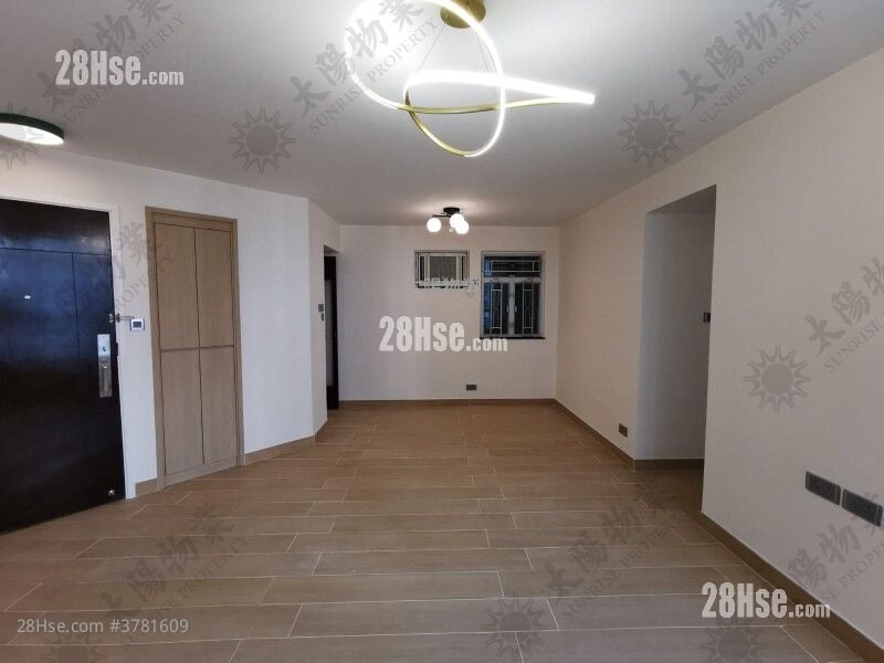 黄埔花园 租盘 3 房 728 平方尺