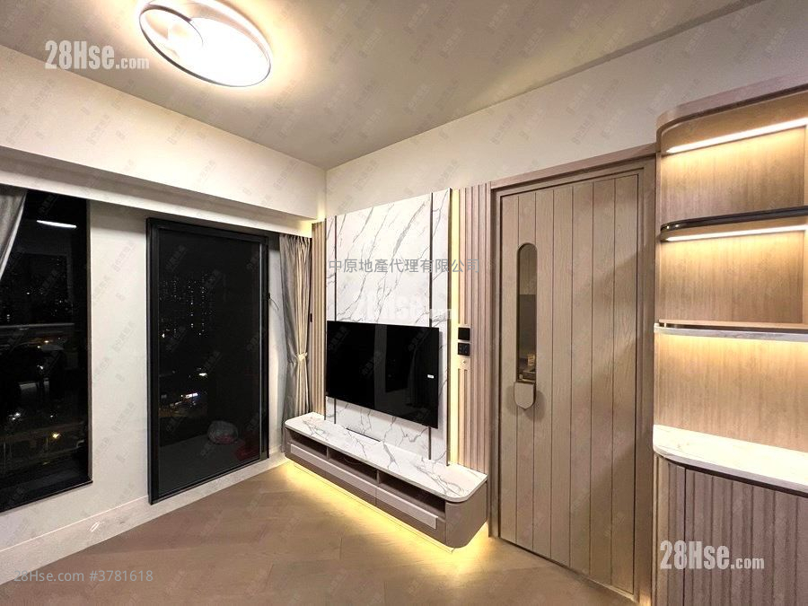 柏傲庄 售盘 3 房 , 2 浴室 668 平方尺