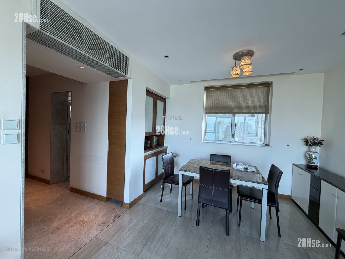 Coastal Skyline Sell 3 Bedrooms , 2 Bathrooms 804 ft²