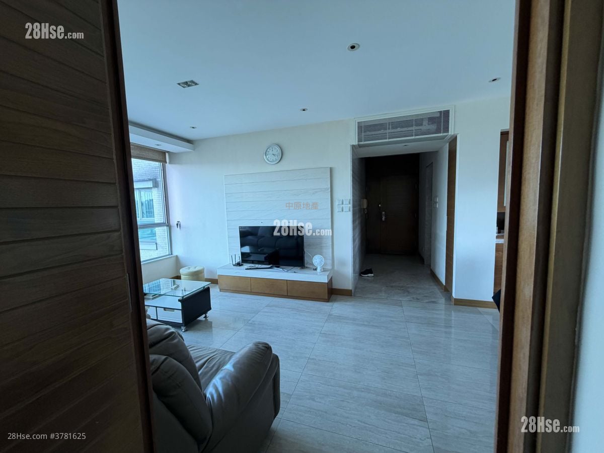 Coastal Skyline Sell 3 Bedrooms , 2 Bathrooms 804 ft²