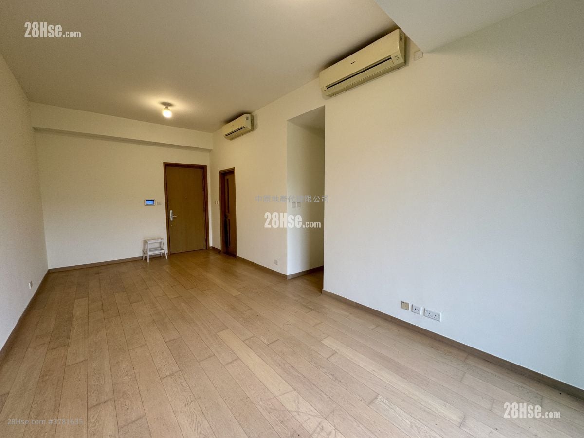 Dragons Range Sell 3 Bedrooms 944 ft²