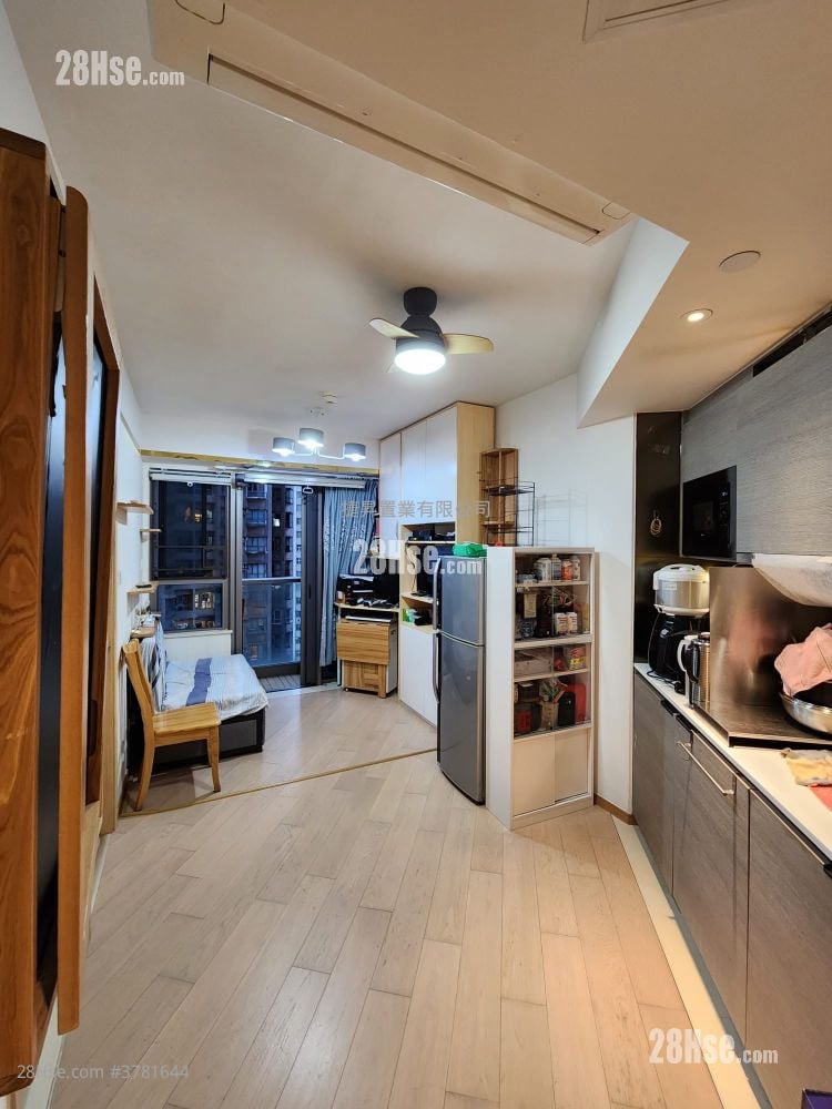 Upper East Sell 1 Bedroom , 1 Bathroom 307 ft²