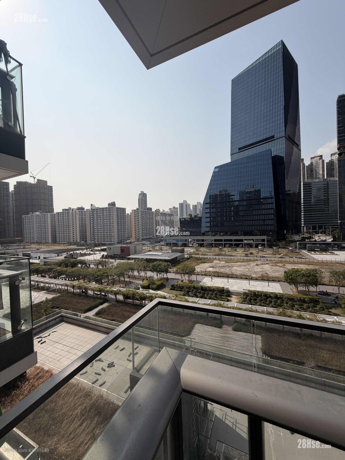 One Kai Tak(Ii) Rental 3 Bedrooms , 2 Bathrooms 799 ft²