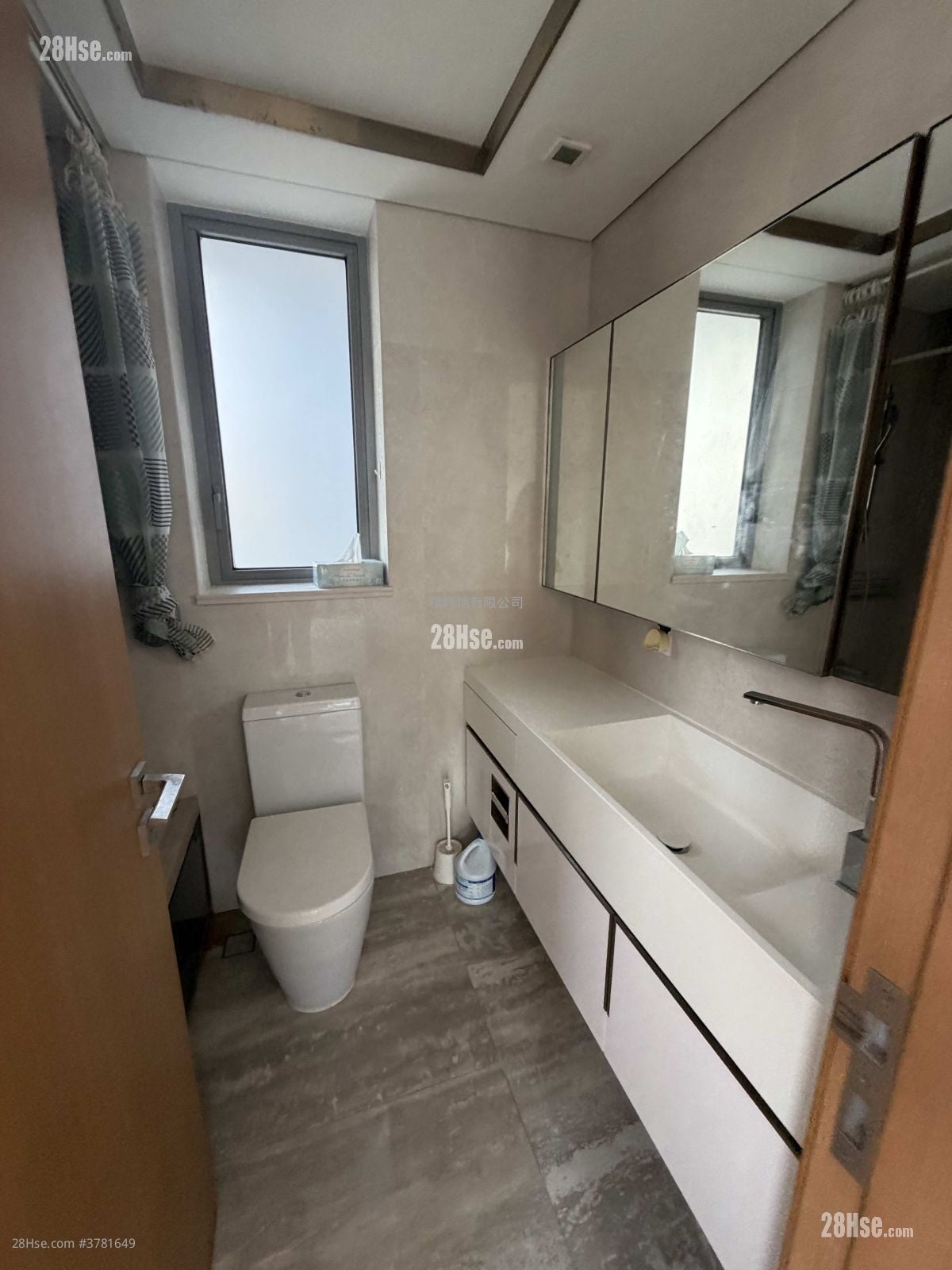 One Kai Tak(Ii) Rental 3 Bedrooms , 2 Bathrooms 799 ft²