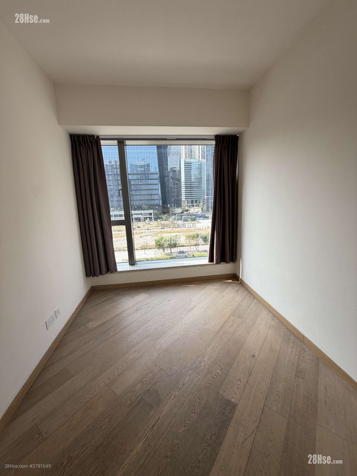 One Kai Tak(Ii) Rental 3 Bedrooms , 2 Bathrooms 799 ft²