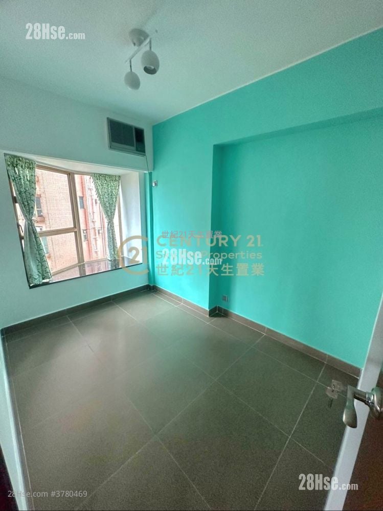 香港黄金海岸 售盘 2 房 , 1 浴室 535 平方尺