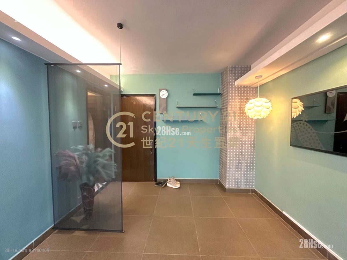 香港黄金海岸 售盘 2 房 , 1 浴室 535 平方尺