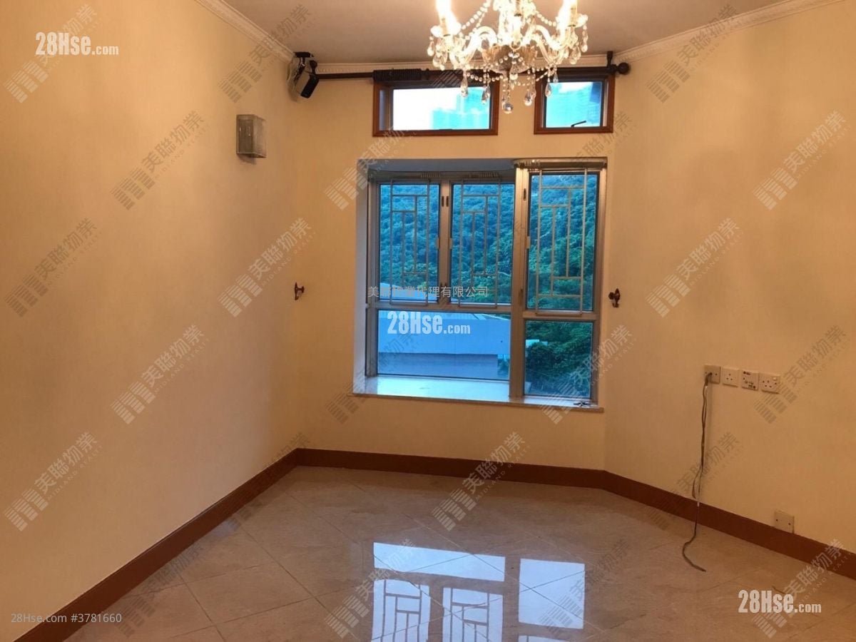 Discovery Park Sell 3 Bedrooms 610 ft²