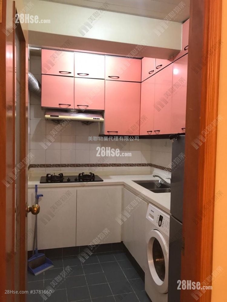 Discovery Park Sell 3 Bedrooms 610 ft²