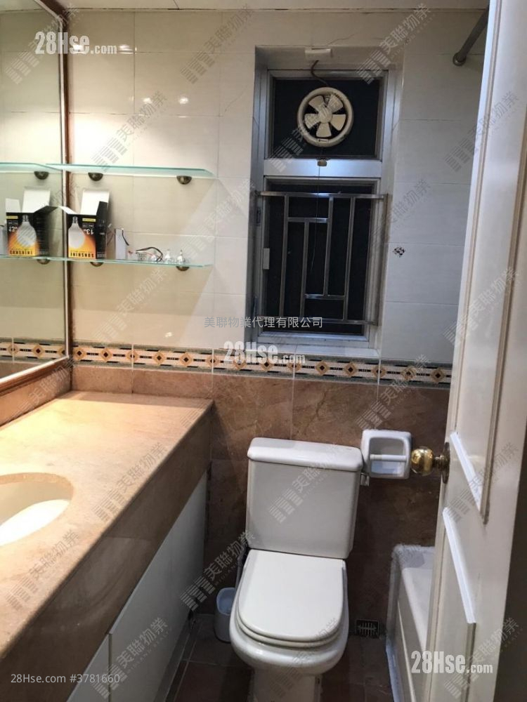 Discovery Park Sell 3 Bedrooms 610 ft²