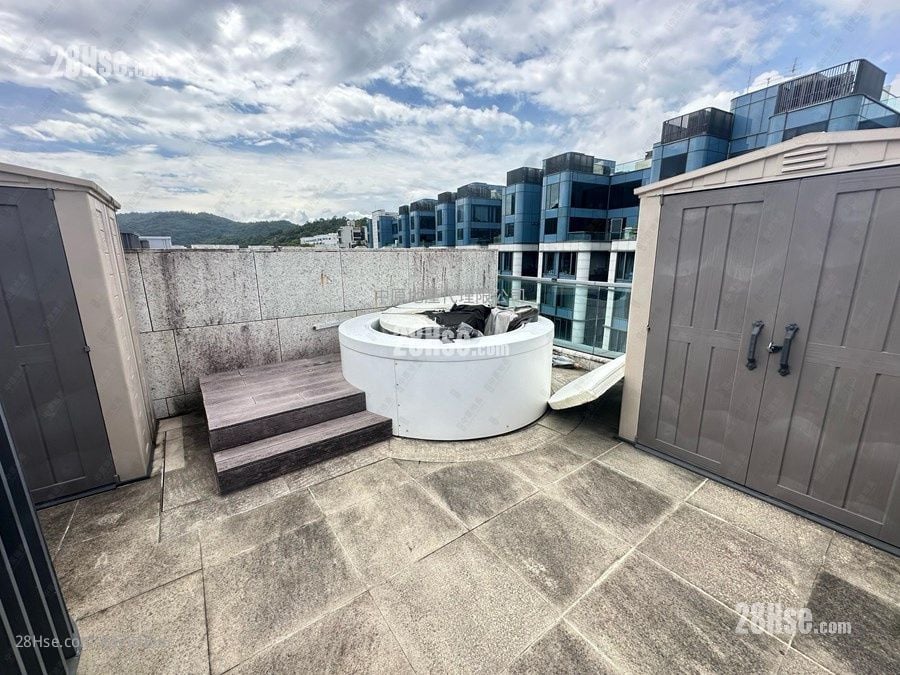 La Vetta Rental 4 Bedrooms , 3 Bathrooms 2,222 ft²