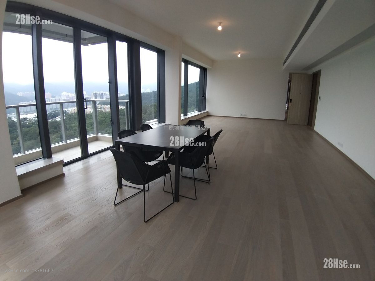 富豪山峯 售盘 4 房 , 3 浴室 1,623 平方尺