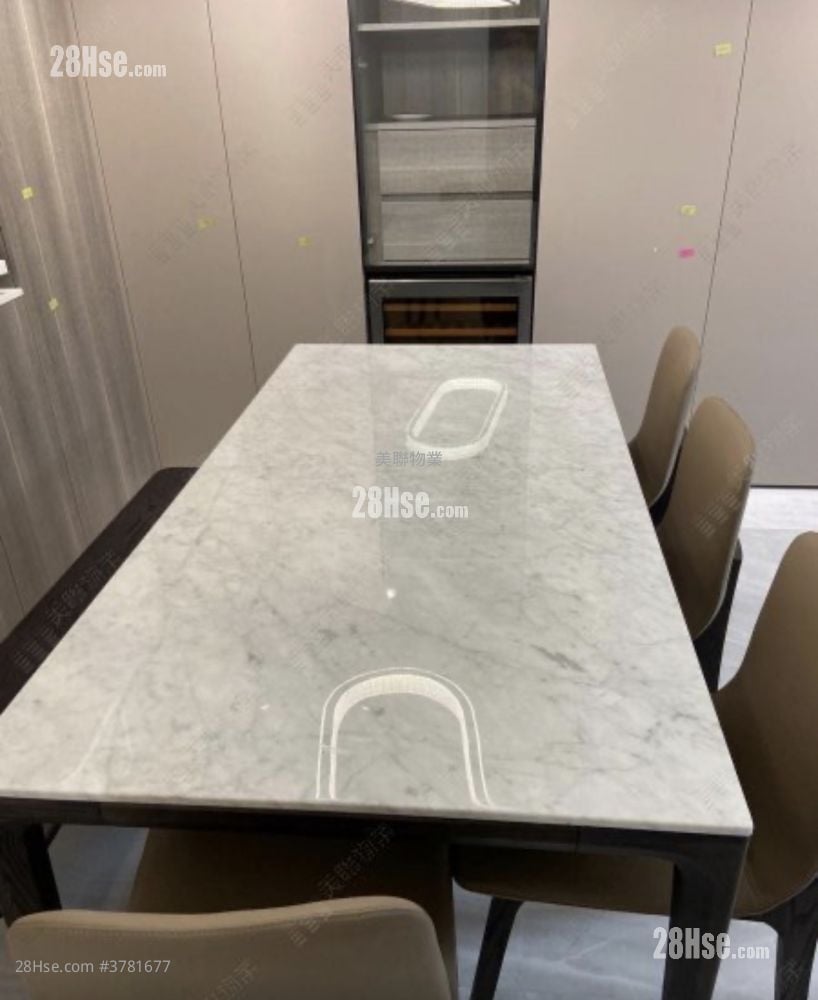 海怡半岛 售盘 3 房 888 平方尺