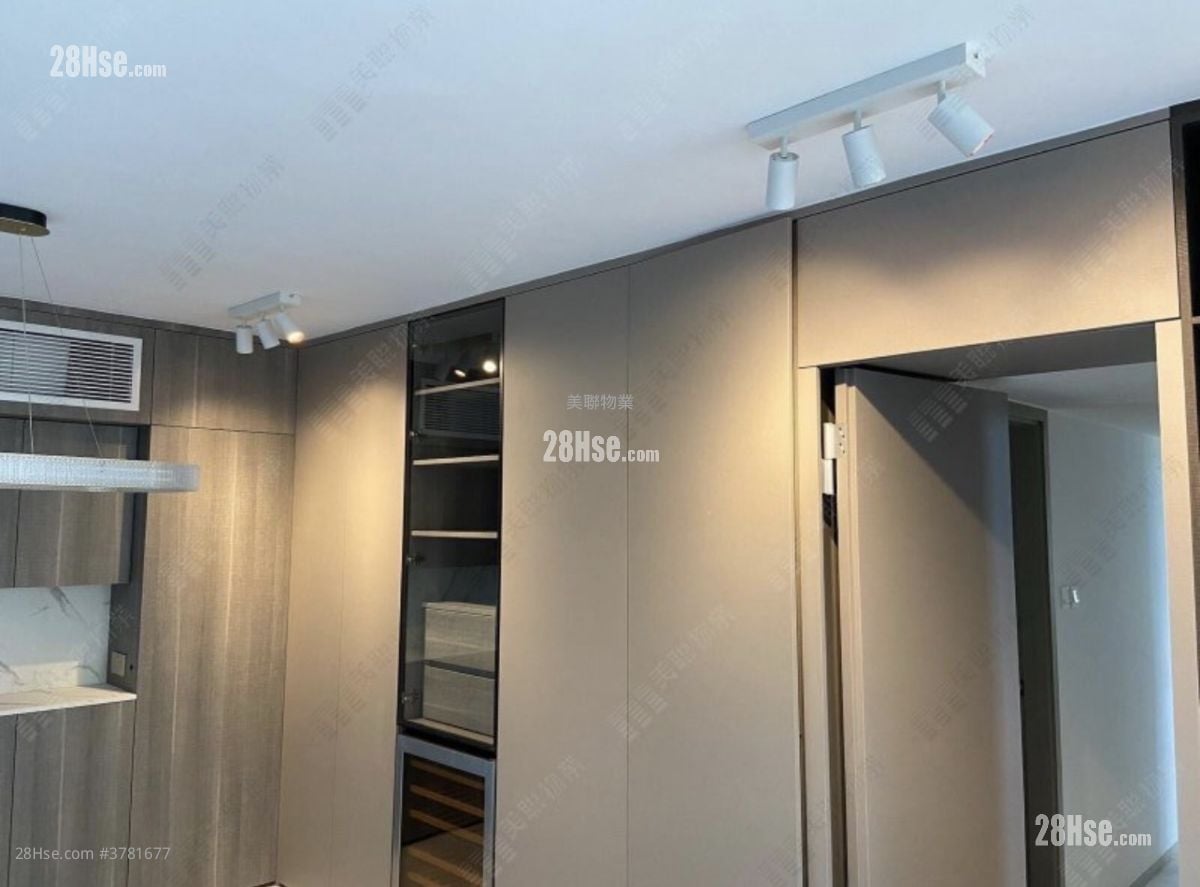 海怡半岛 售盘 3 房 888 平方尺