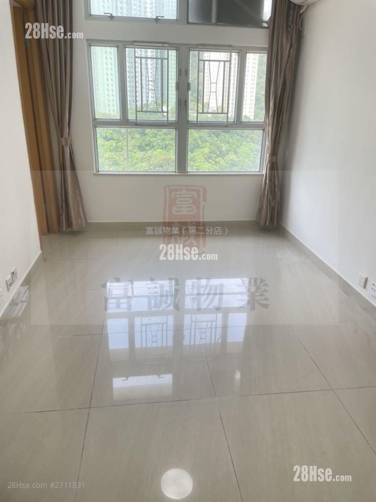 油翠苑 售盘 2 房 , 1 浴室 400 平方尺