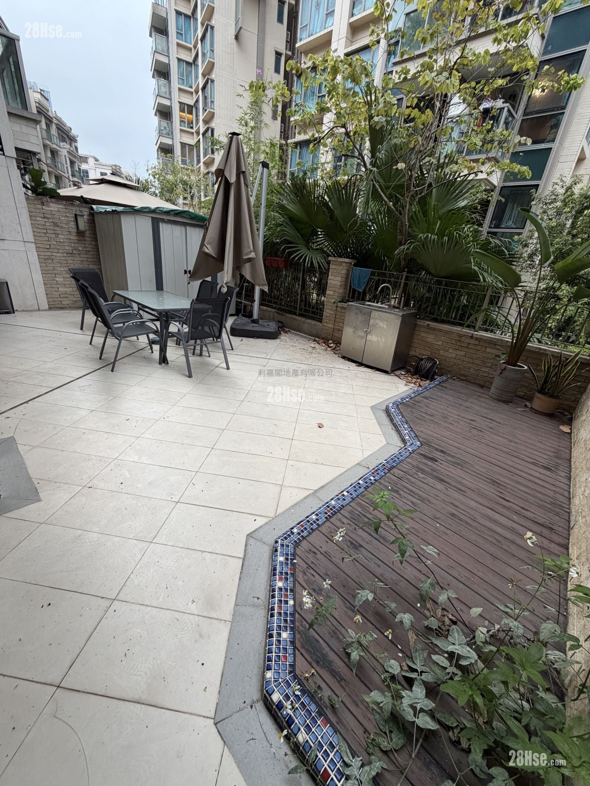 Mayfair By The Sea Rental 668 ft²