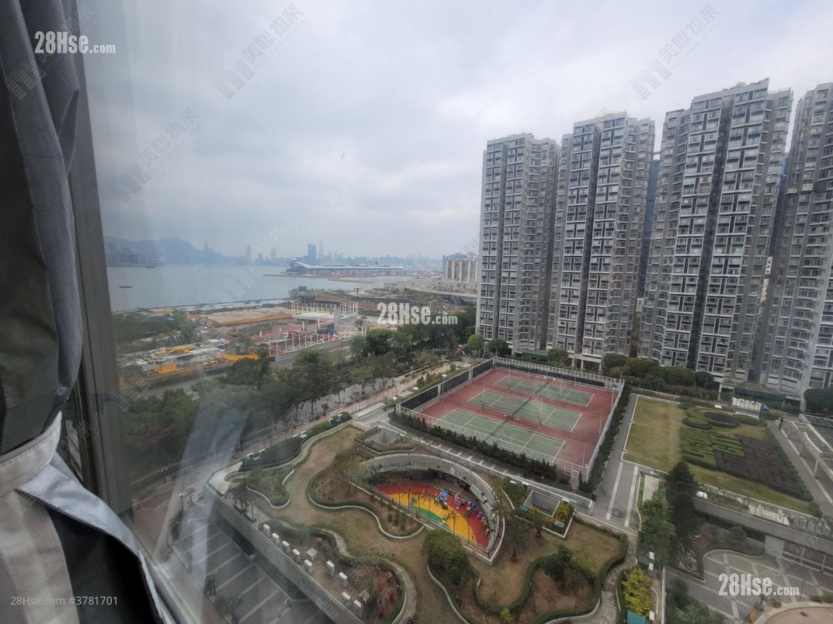 Laguna City Sell 5+ Bedrooms 687 ft²