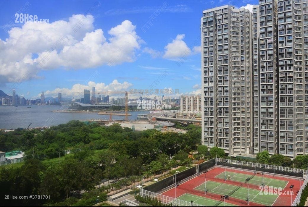 Laguna City Sell 5+ Bedrooms 687 ft²