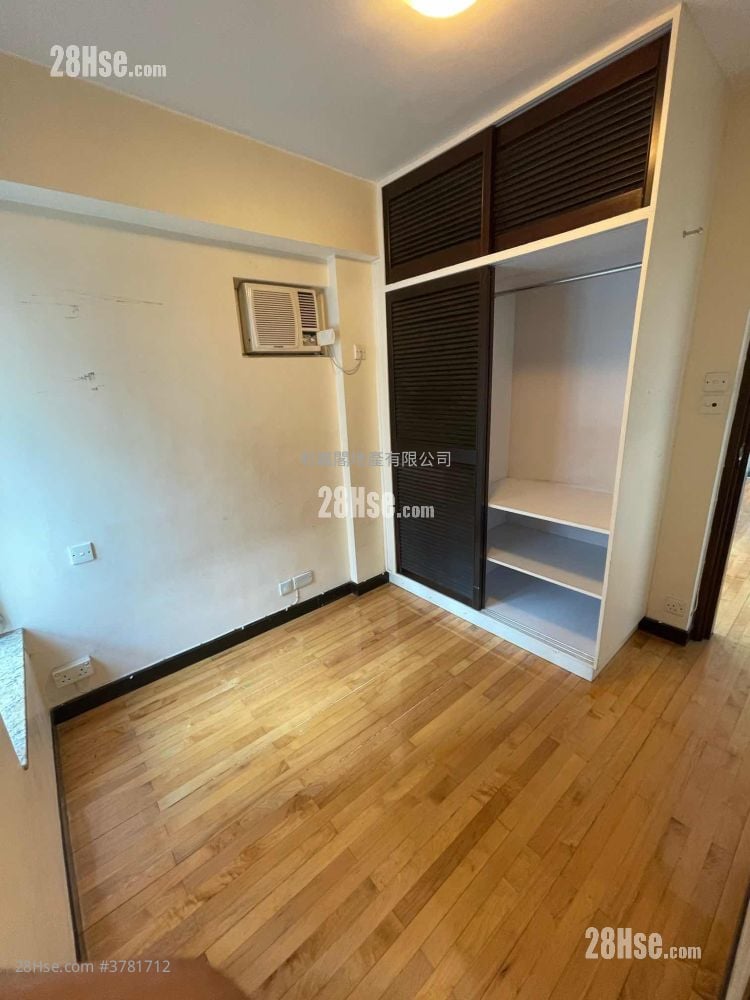 Ko Chun Court Sell 1 Bedroom , 1 Bathroom 367 ft²