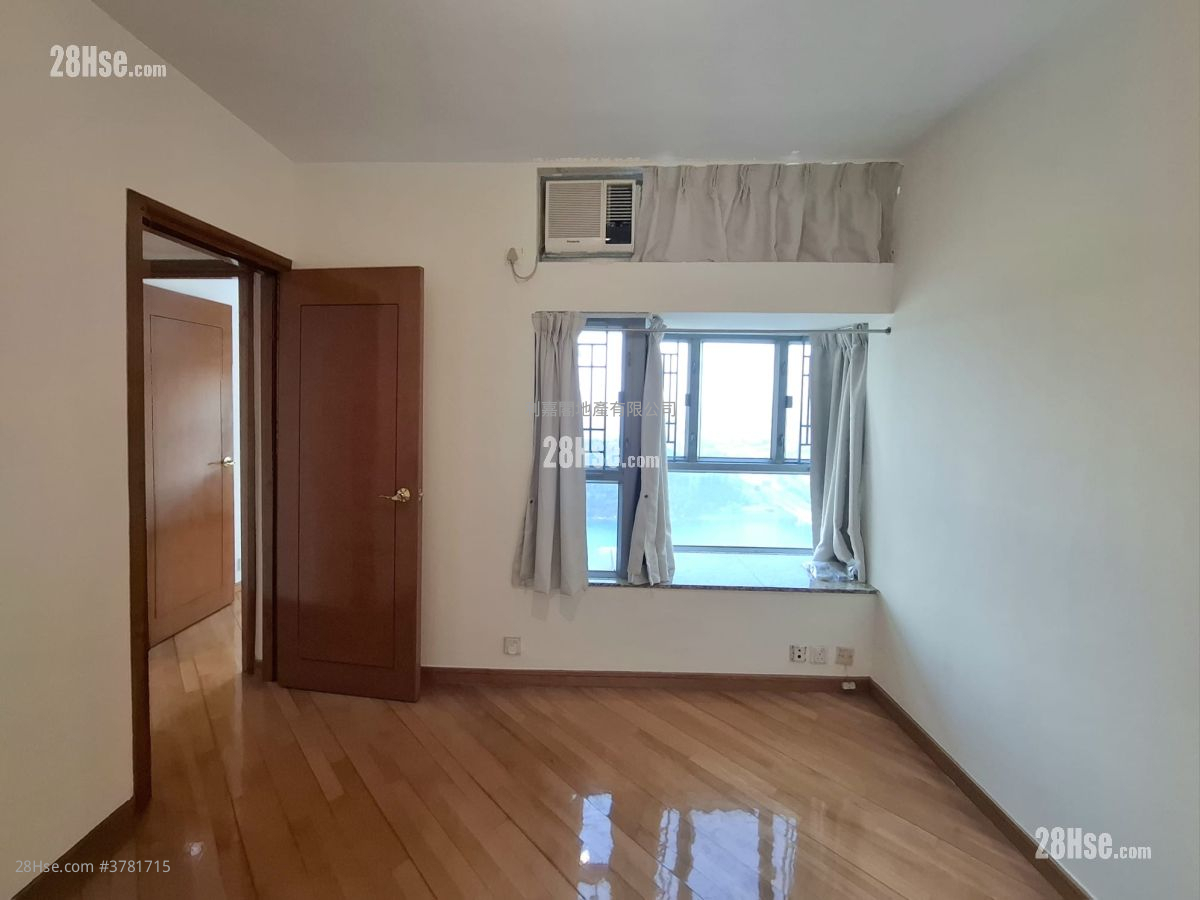 东堤湾畔 租盘 813 平方尺