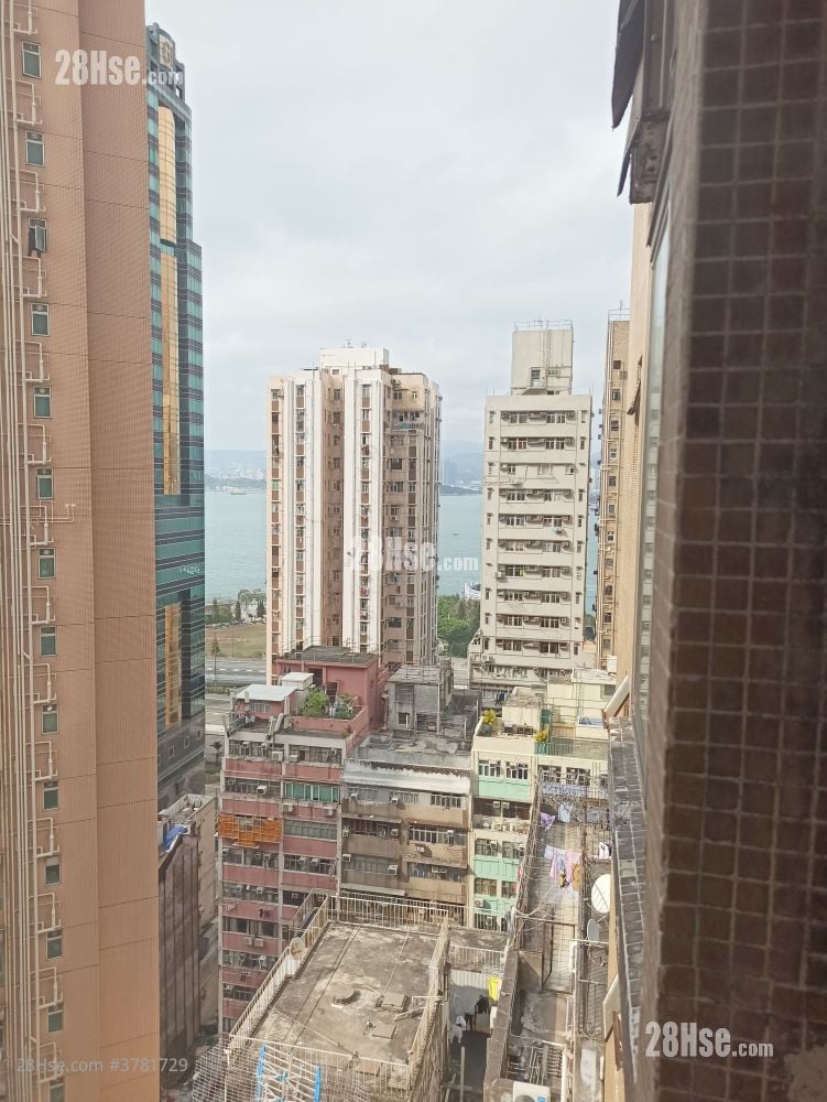 Hang Cheong Tai Building Sell 2 Bedrooms , 1 Bathroom